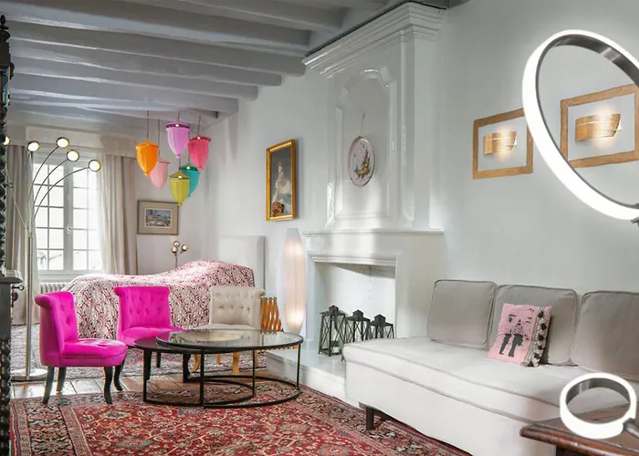 La Maison Charmante